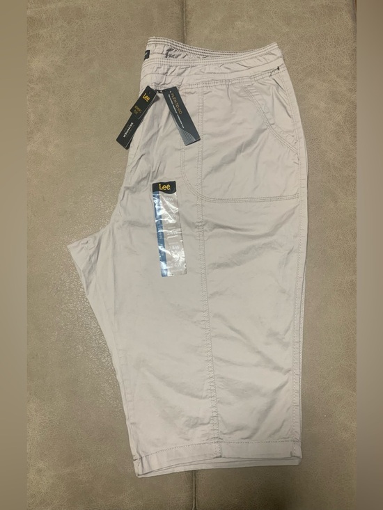 Lee Pants - LEE Womens Palisade Flex 2 Go Relaxed Mid Rise Skimmer Shorts NEW Size 24 W Med